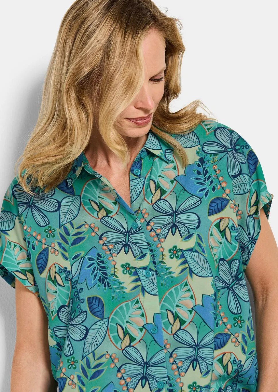 Blouse en viscose avec patte de boutonnage