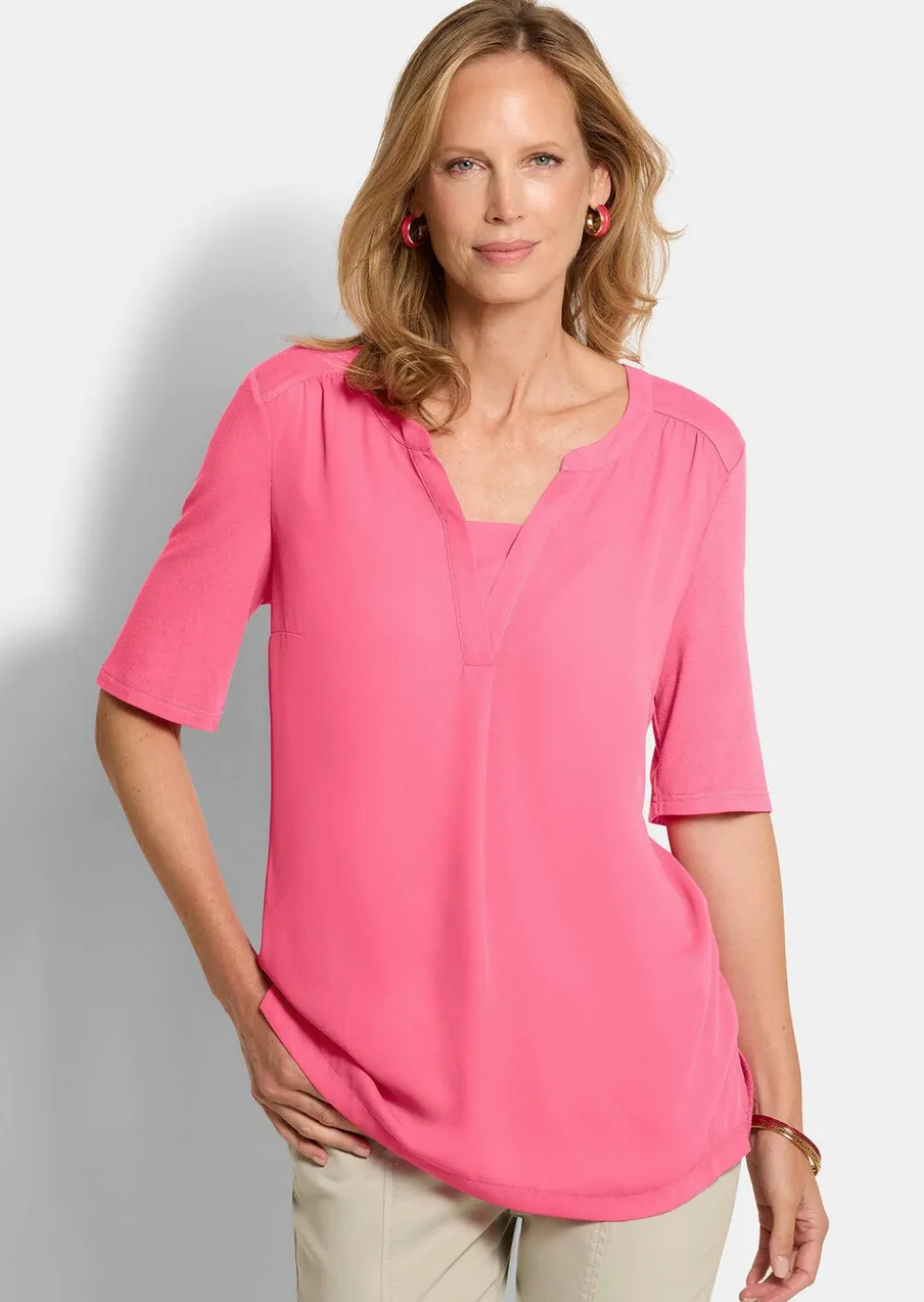 Blouse fluide confortable en voile et en jersey