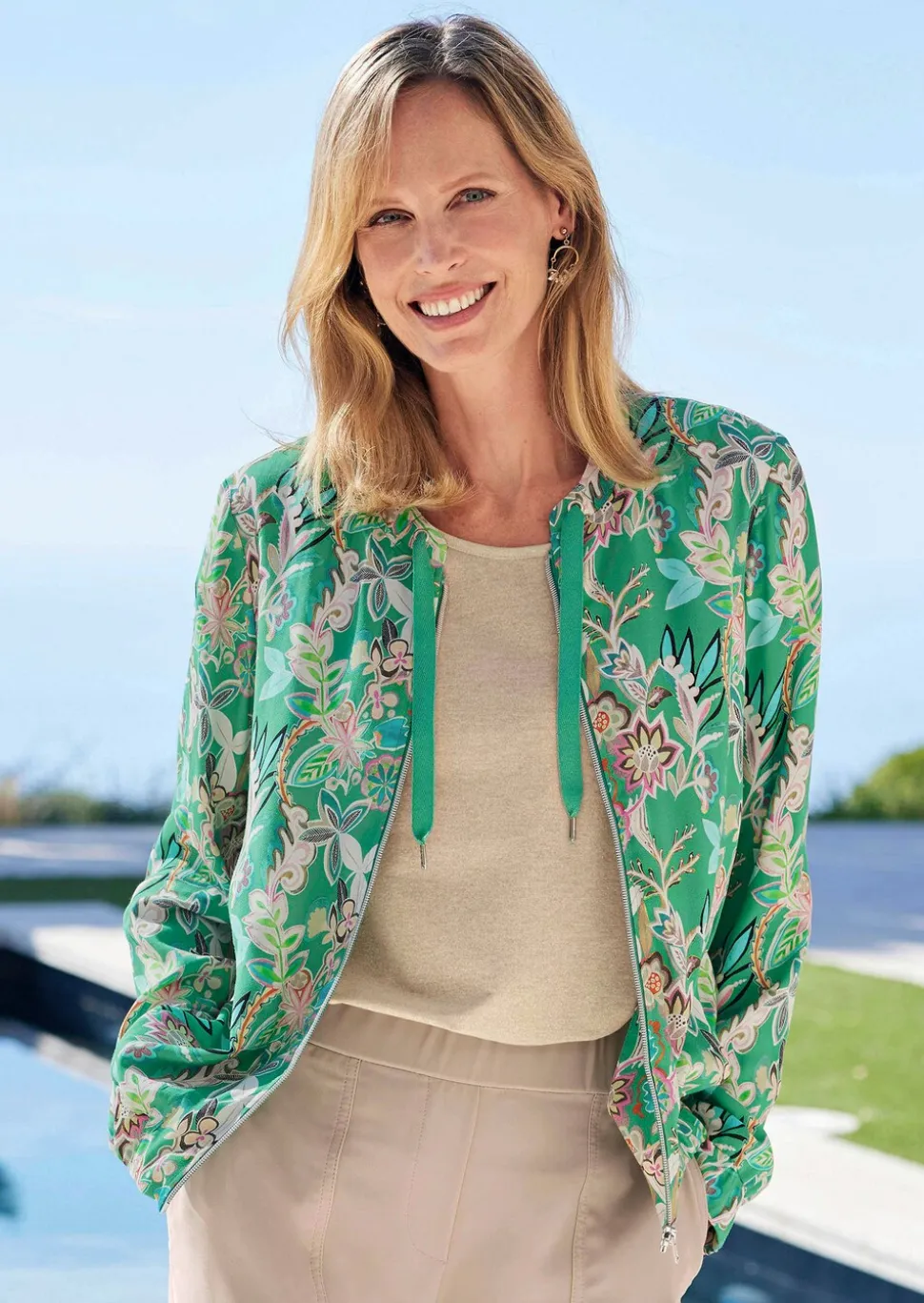 Blouson avec imprimé floral intégral
