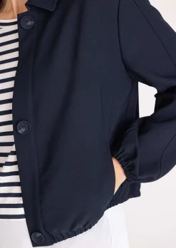 Blouson court avec finitions extensibles