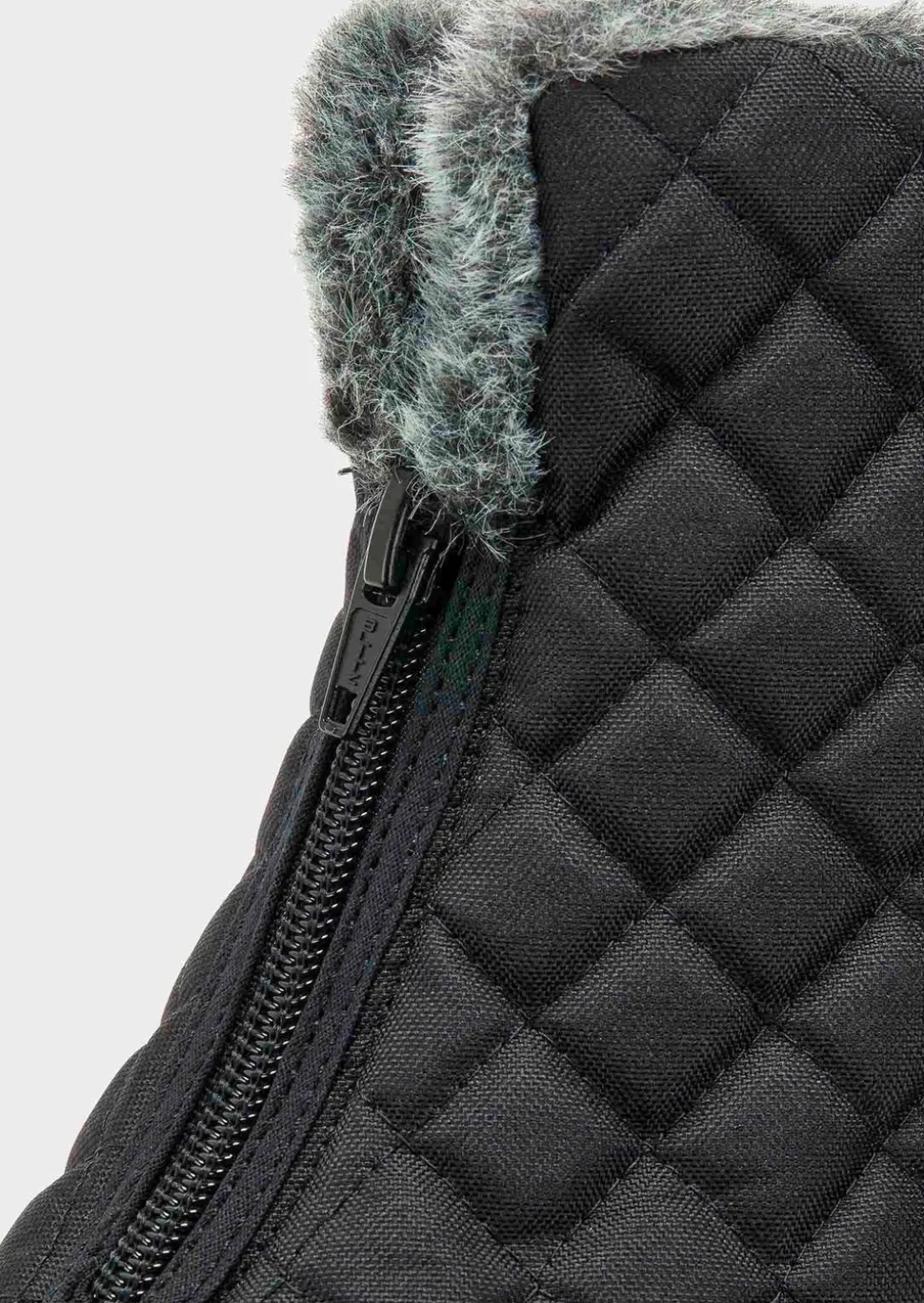 Bottes d’hiver avec surpiqûres en forme de losange