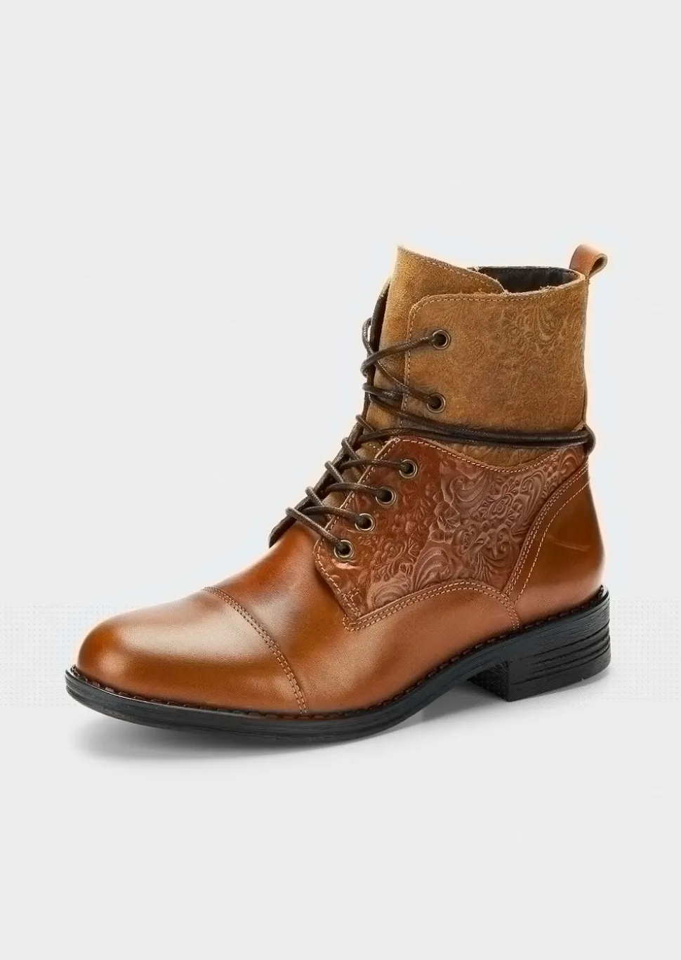 Bottines en cuir marqué
