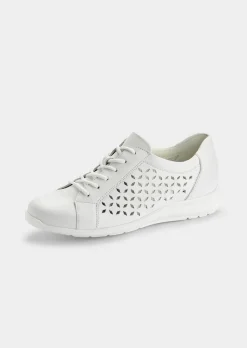 Chaussures basses avec perforations décoratives