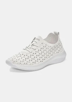 Chaussures ultra-légères avec perforations