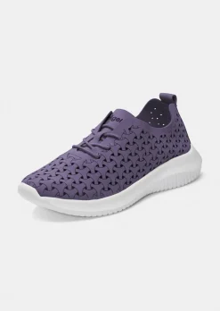 Chaussures ultra-légères avec perforations