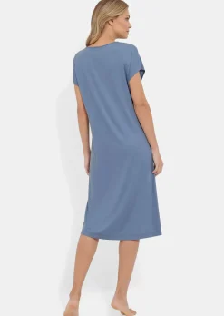Chemise de nuit avec encolure froncée