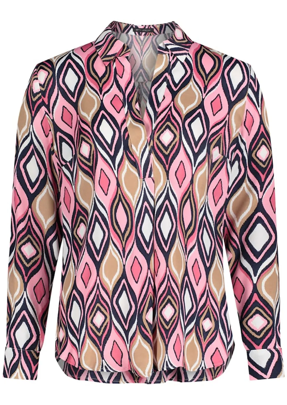 Chemisier long en satin de viscose.