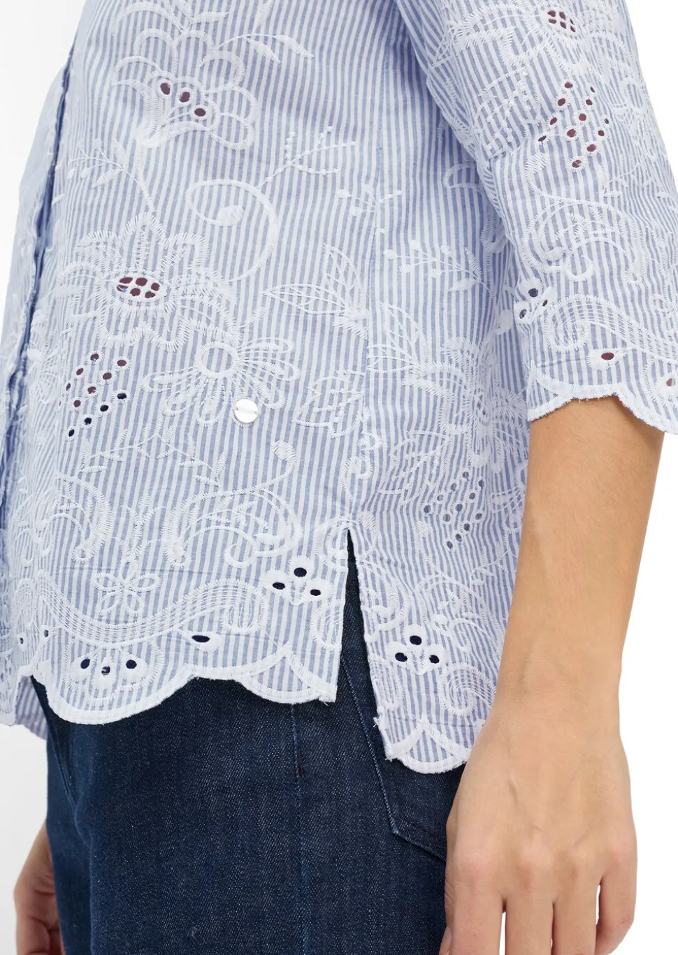 Chemisier pur coton à rayures, avec broderie florale