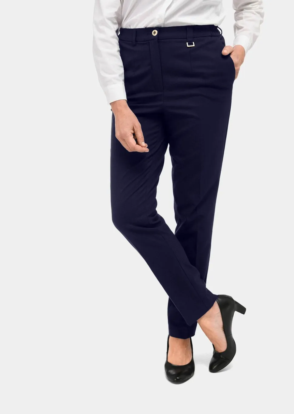 Confortable pantalon LOUISA avec pli