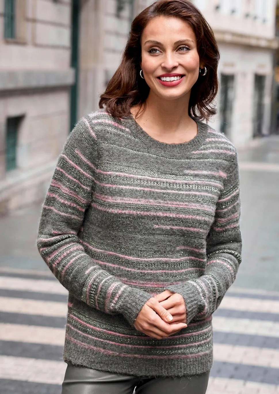 Doux pull à paillettes