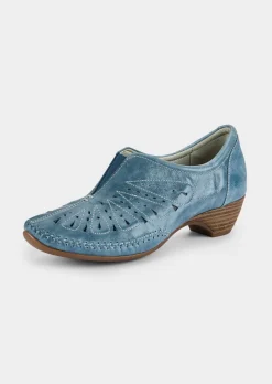 Escarpins en cuir perforé