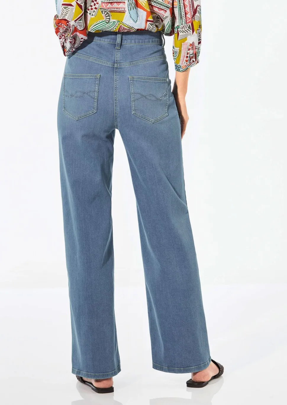 Jean ample VERA en denim extensible