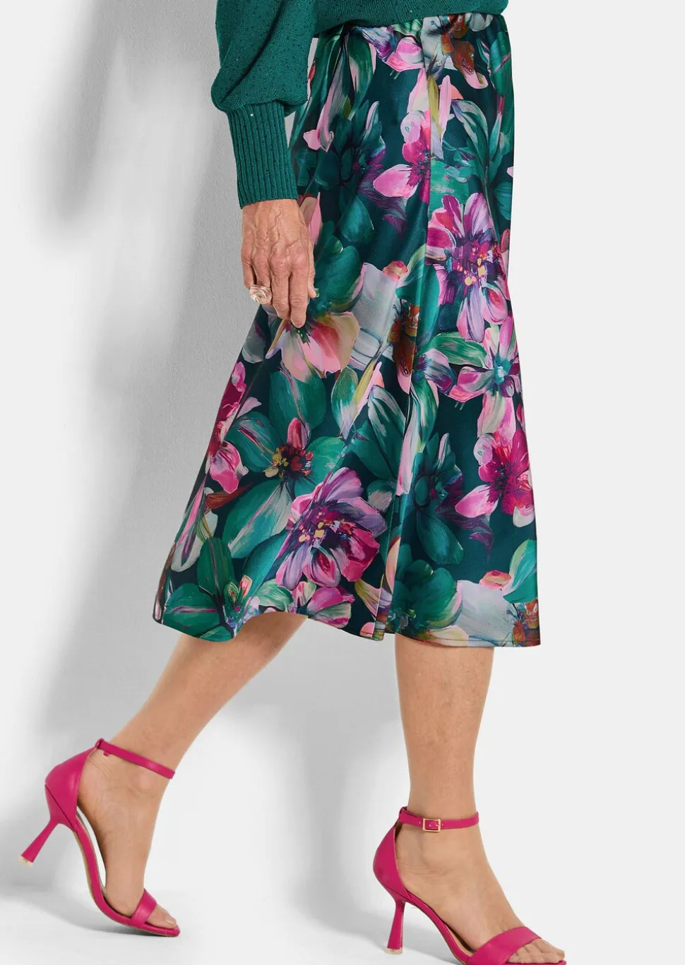 Jupe en satin avec motif floral
