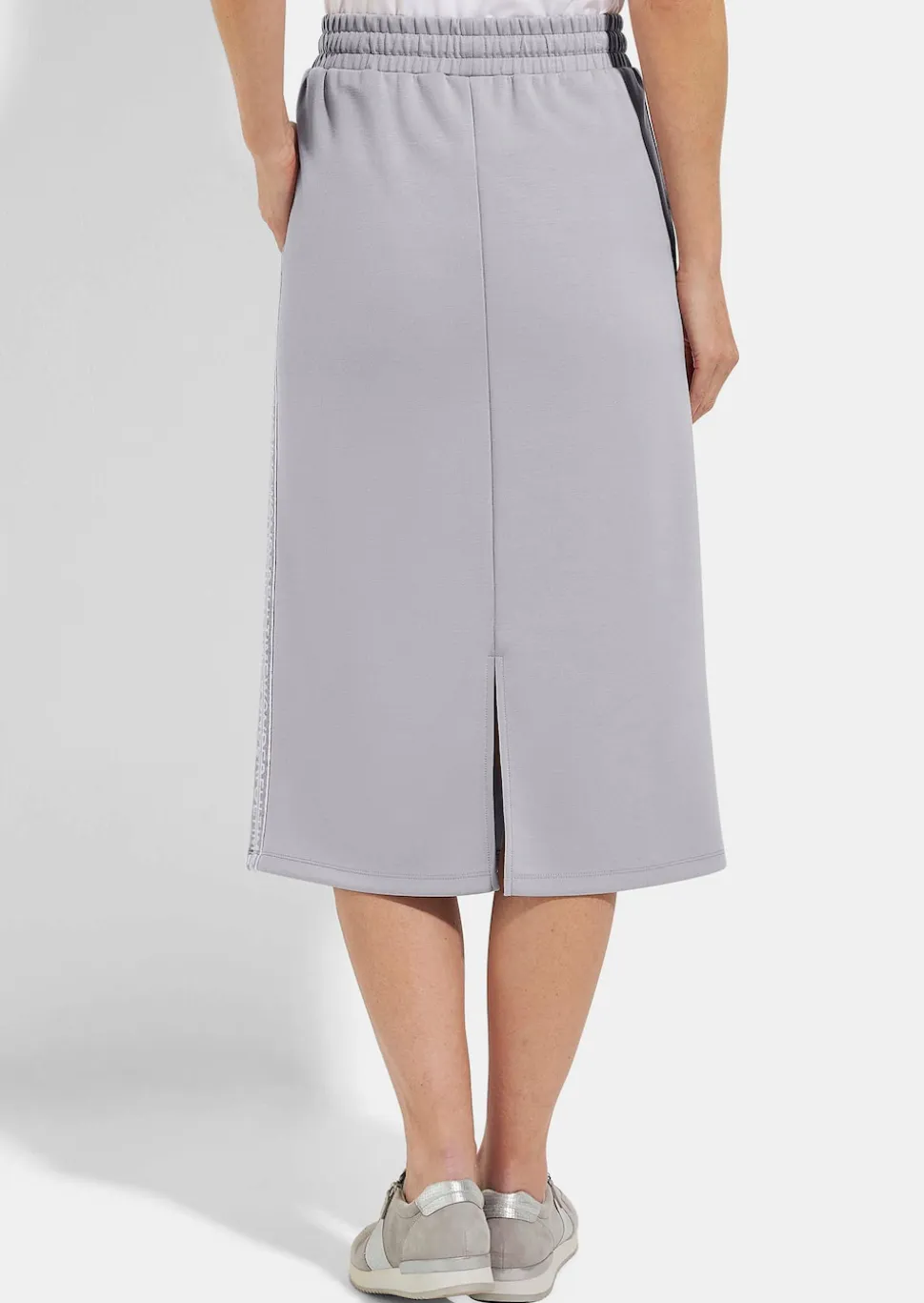 Jupe en sweat avec lien de serrage sous coulisse. En coton et élasthanne.