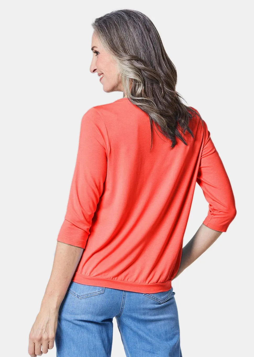 Élégant T-shirt aspect chemisier