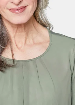 Élégant T-shirt aspect chemisier