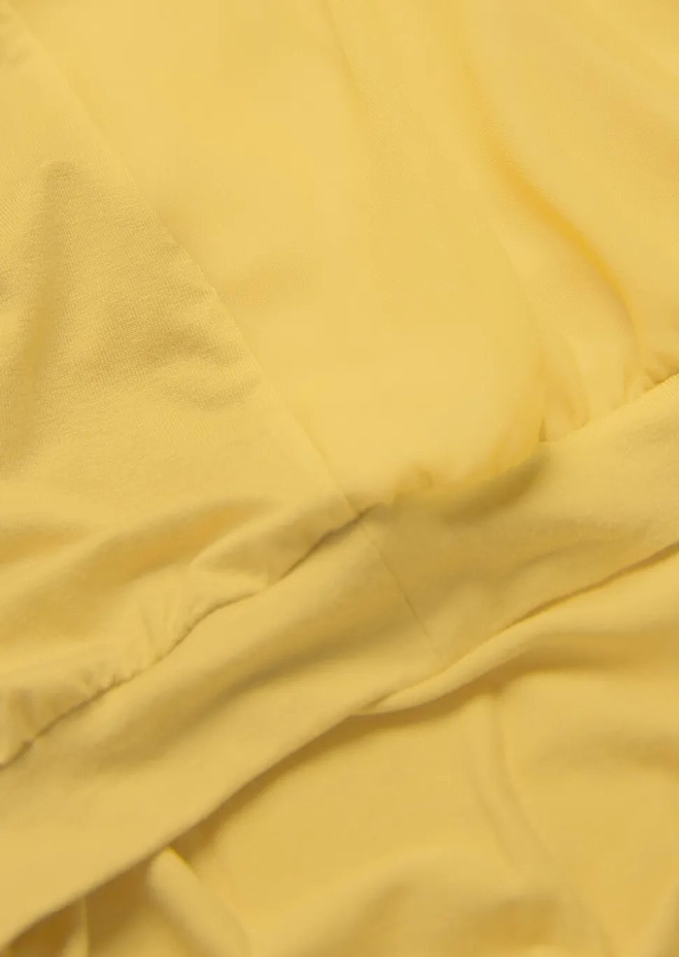 Élégant T-shirt aspect chemisier