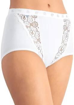 Lot de 4 slips taille basse avec empiècement en dentelle