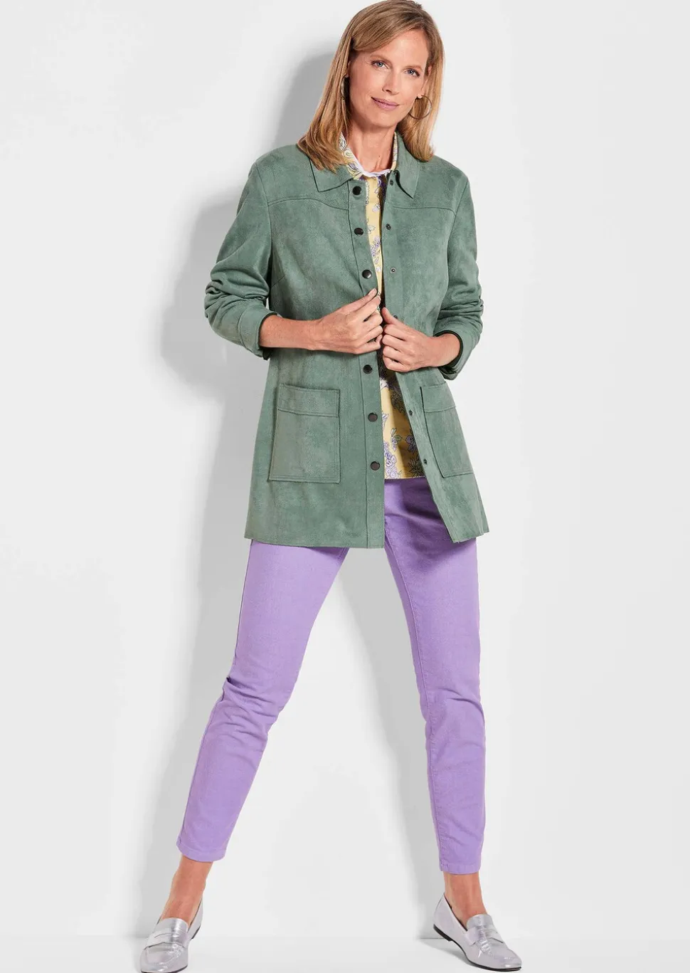Manteau court, aspect velours