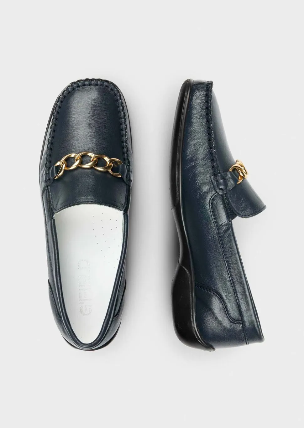 Mocassins avec chaîne décorative