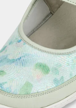 Mocassins à scratch réglable