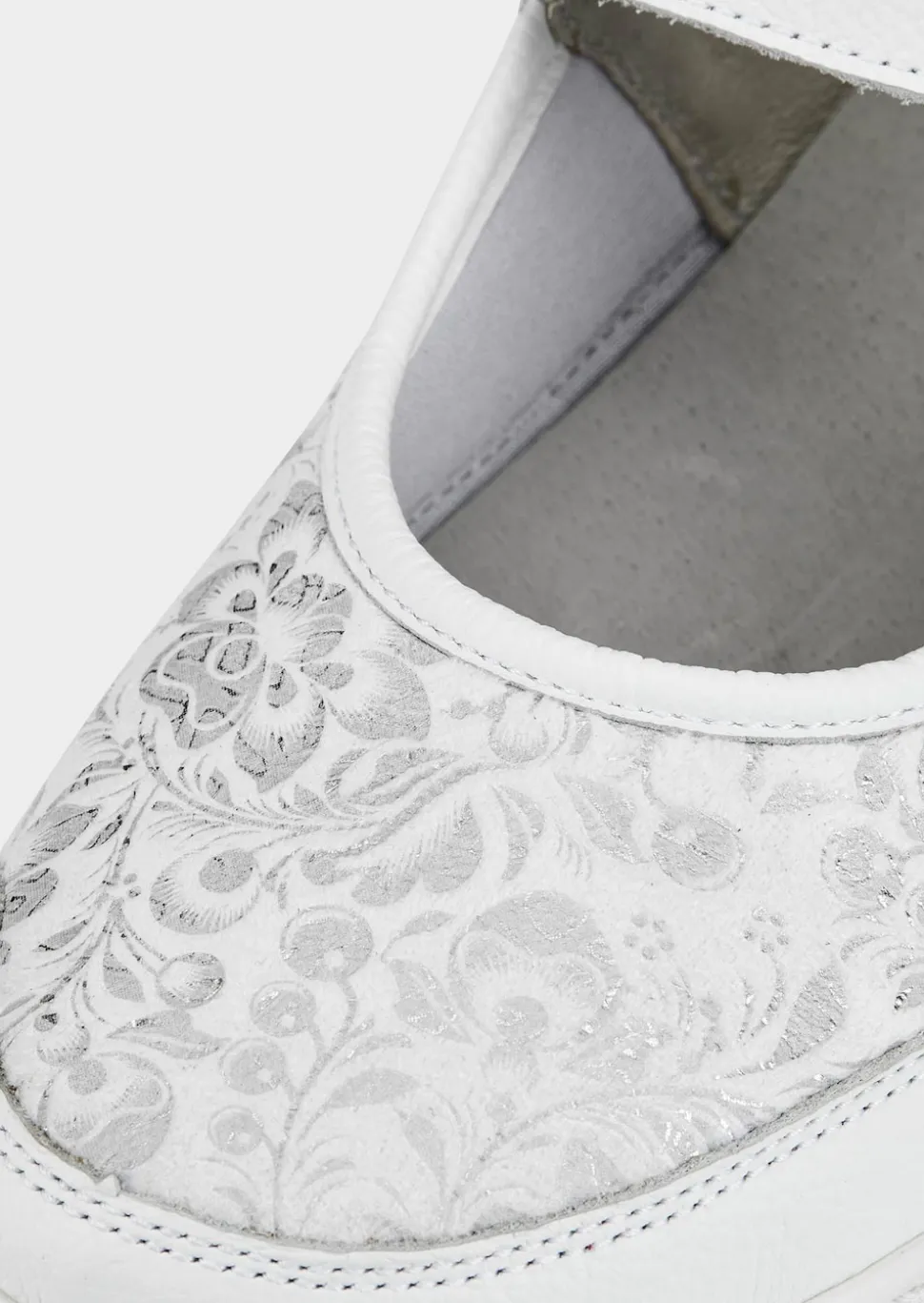 Mocassins à scratch réglable