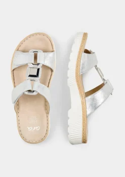 Mules féminines avec bride à fermeture velcro