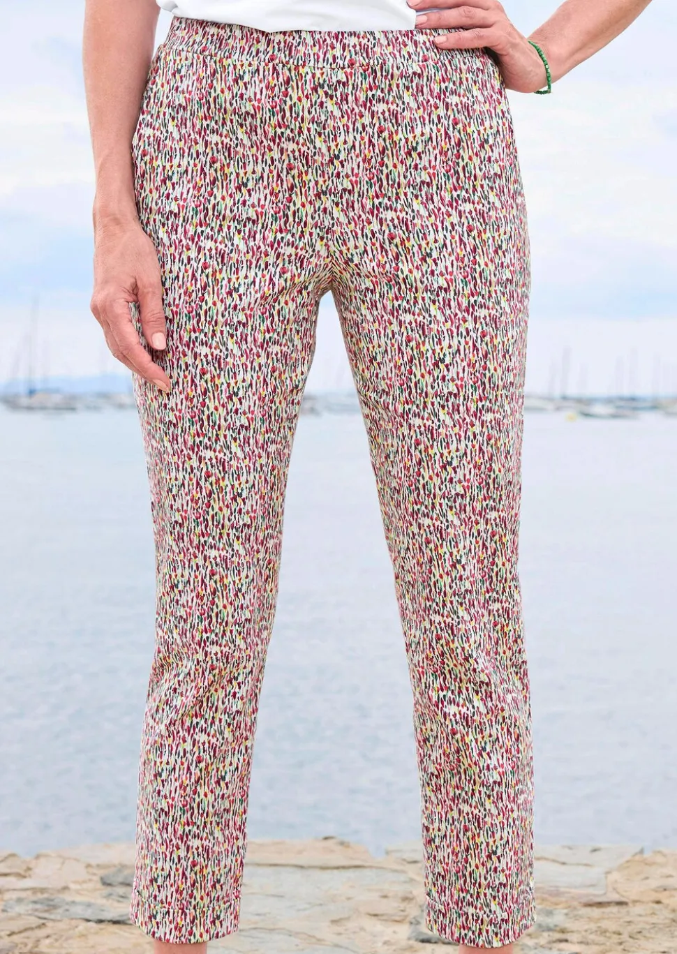 Pantalon extensible à motif