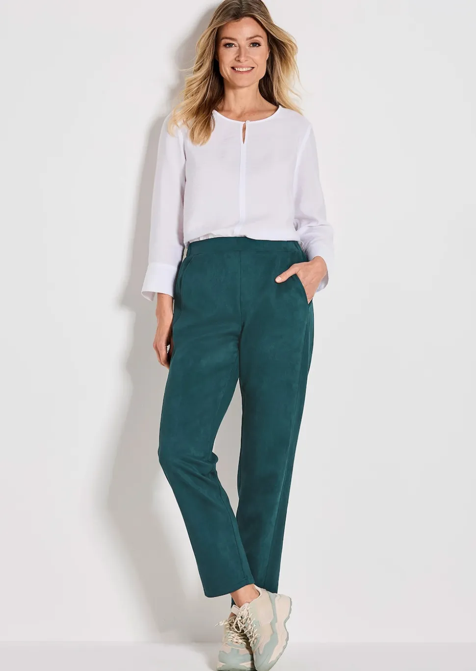 Pantalon LOUISA aspect velours de cuir