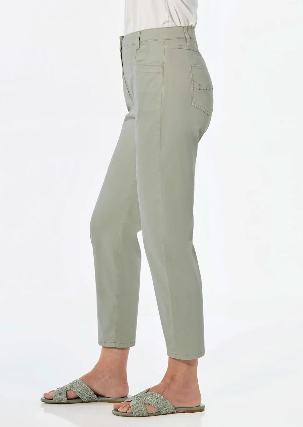 Pantalon SARA en coupe carotte, longueur 7/8