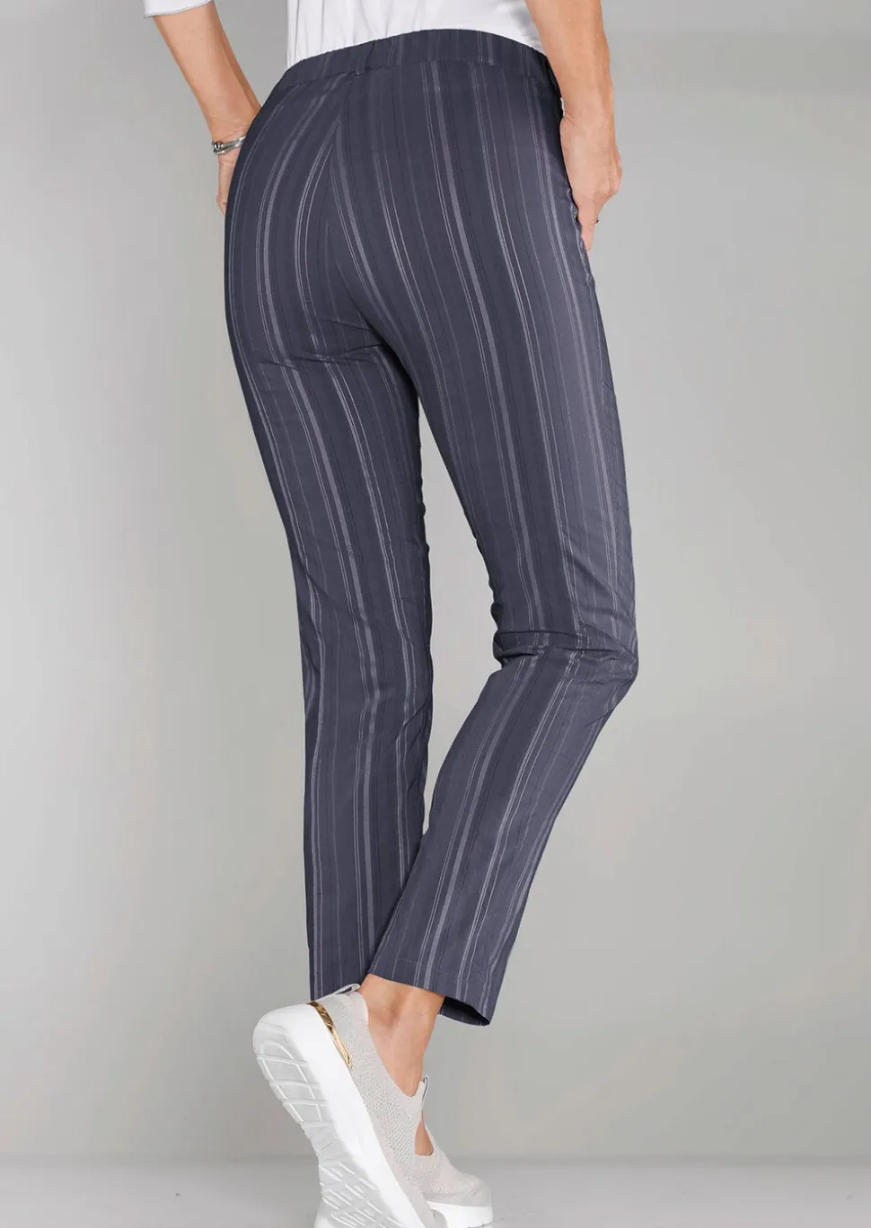 Pantalon structuré en tissu élastique