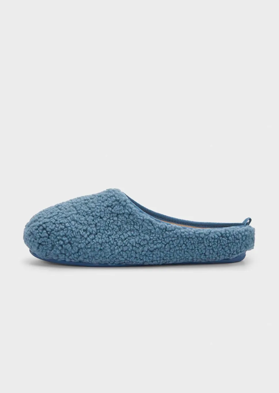 Pantoufles avec peluche et semelle en caoutchouc