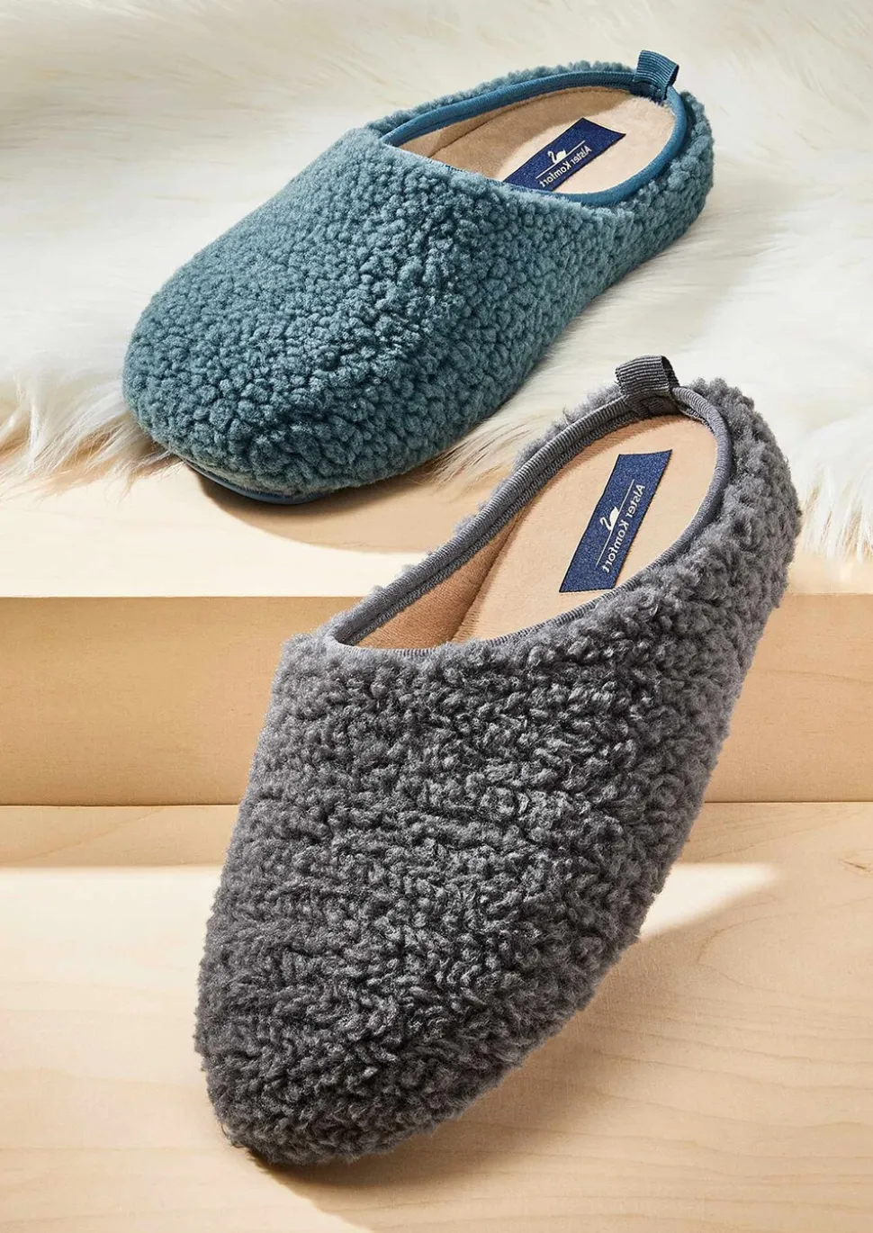 Pantoufles avec peluche et semelle en caoutchouc