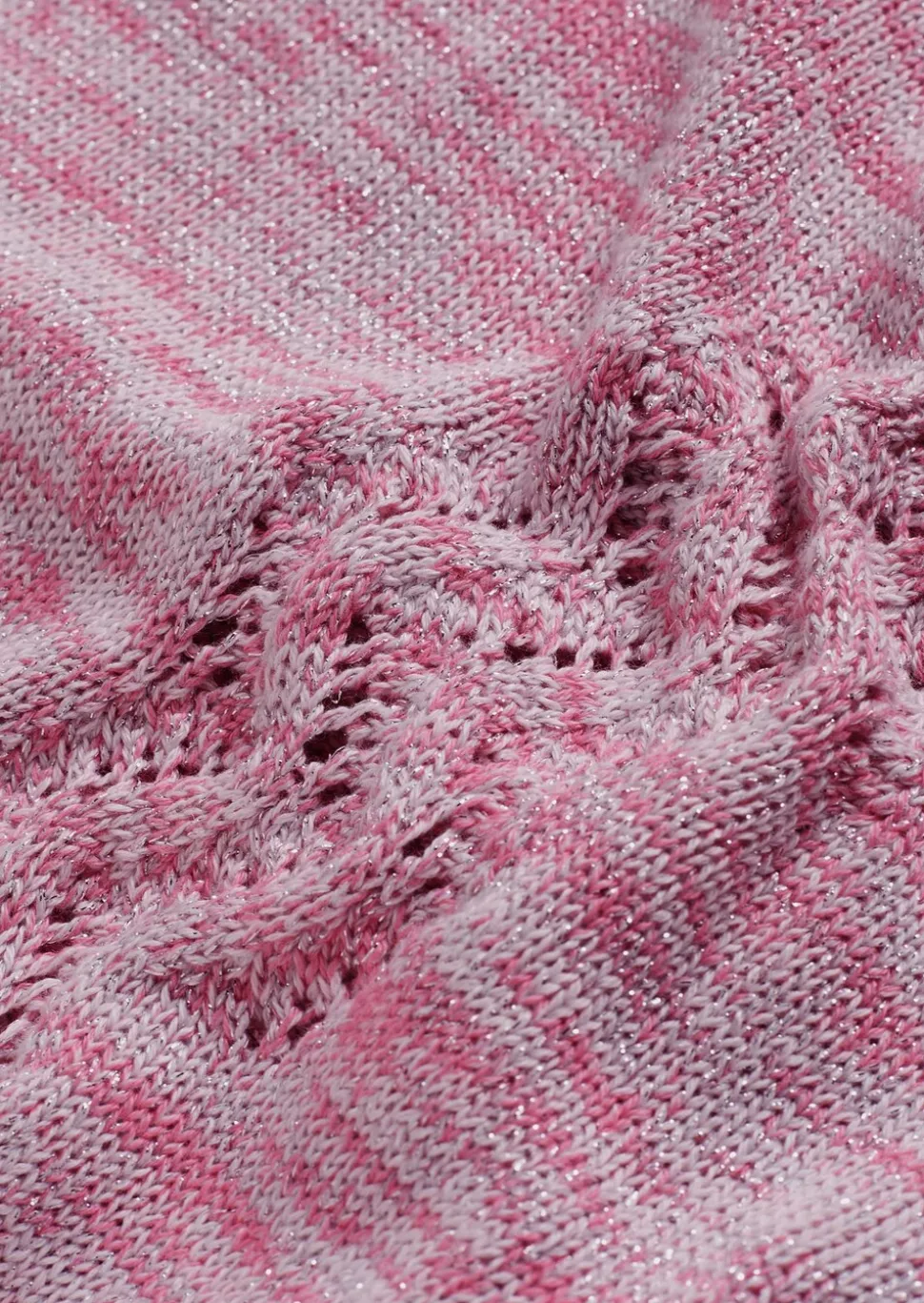 Pull avec motif ajouré séduisant