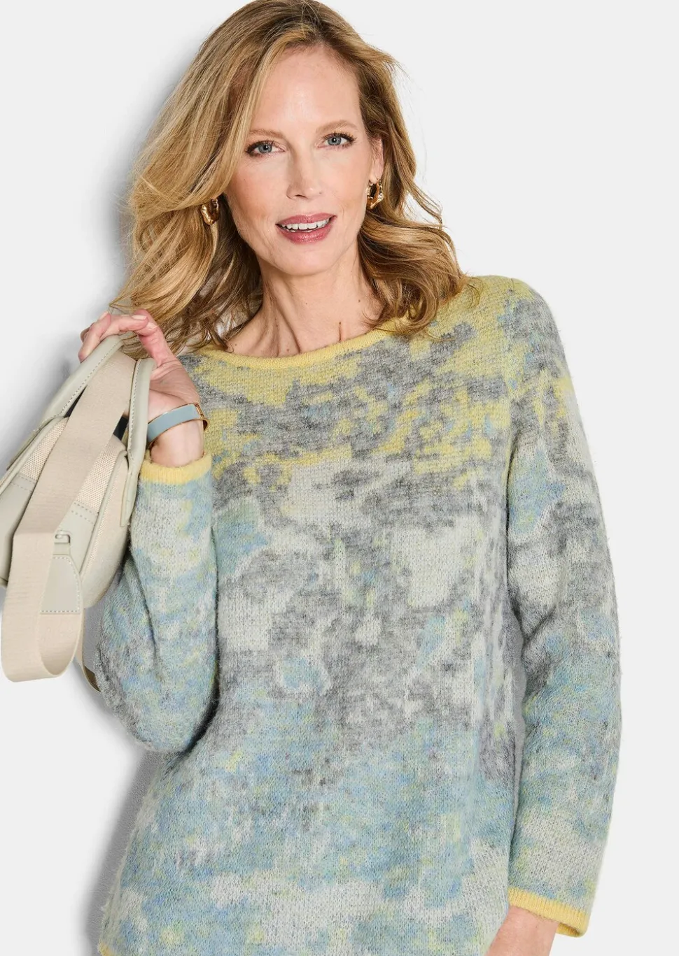 Pull duveteux, léger