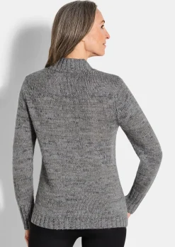 Pull en maille torsadée
