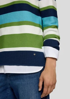 Pull en tricot rayé