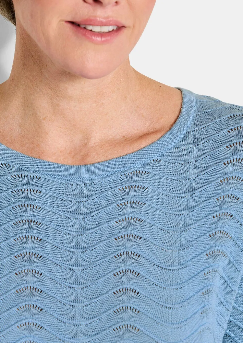 Pull en tricot structuré, à motif ondulé
