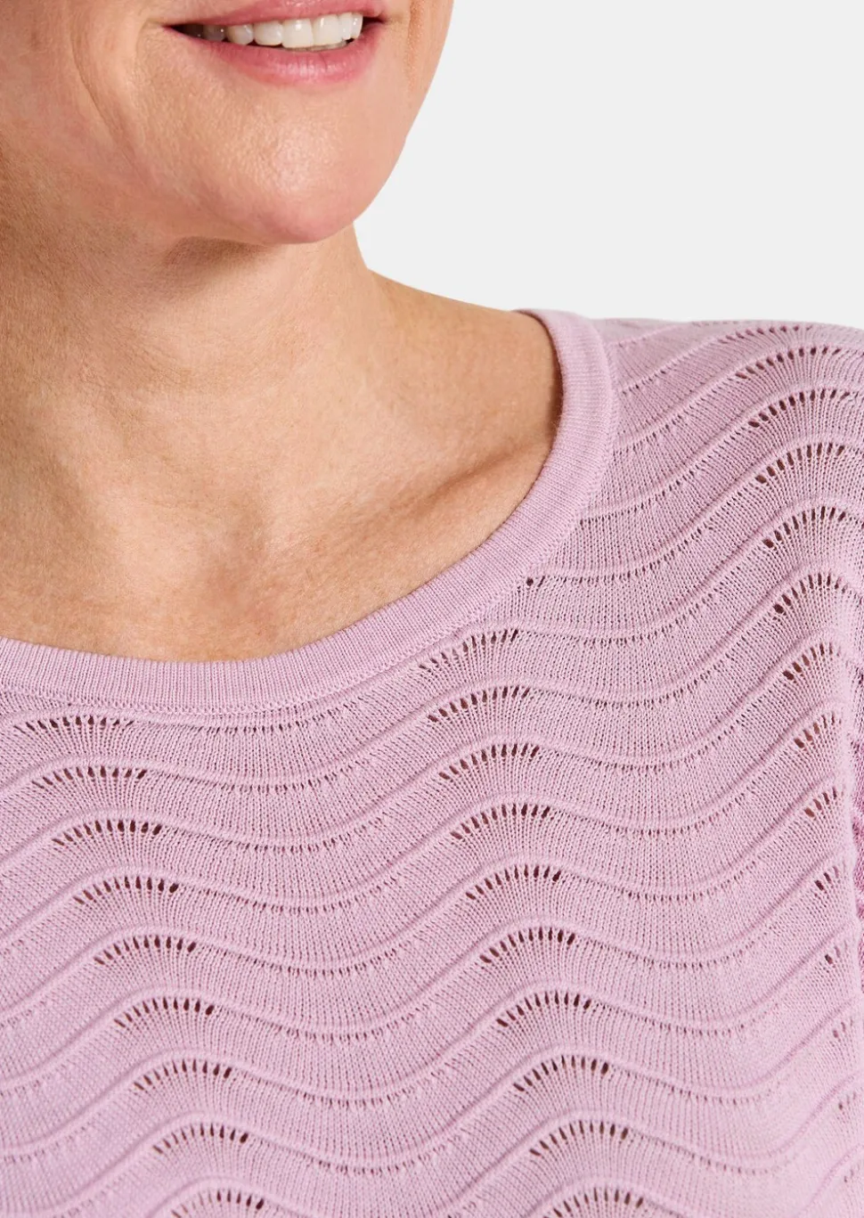 Pull en tricot structuré, à motif ondulé
