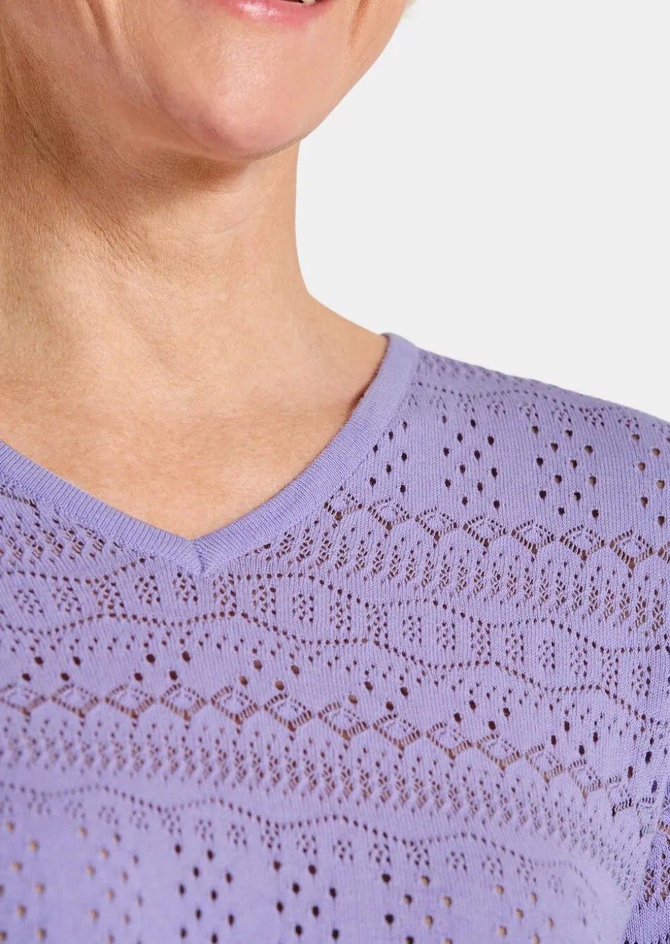 Pull léger en tricot à motif ajouré