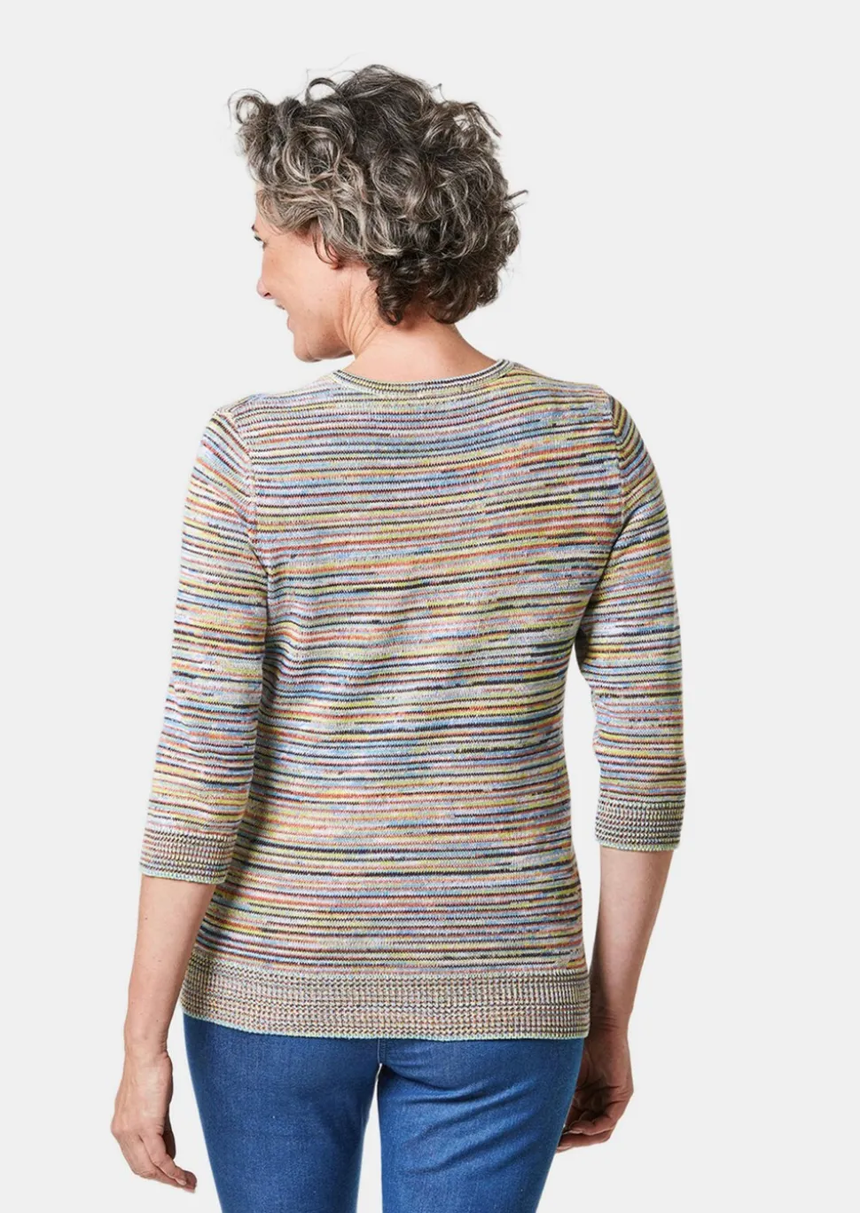 Pull multicolore à rayures qui se coordonne facilement