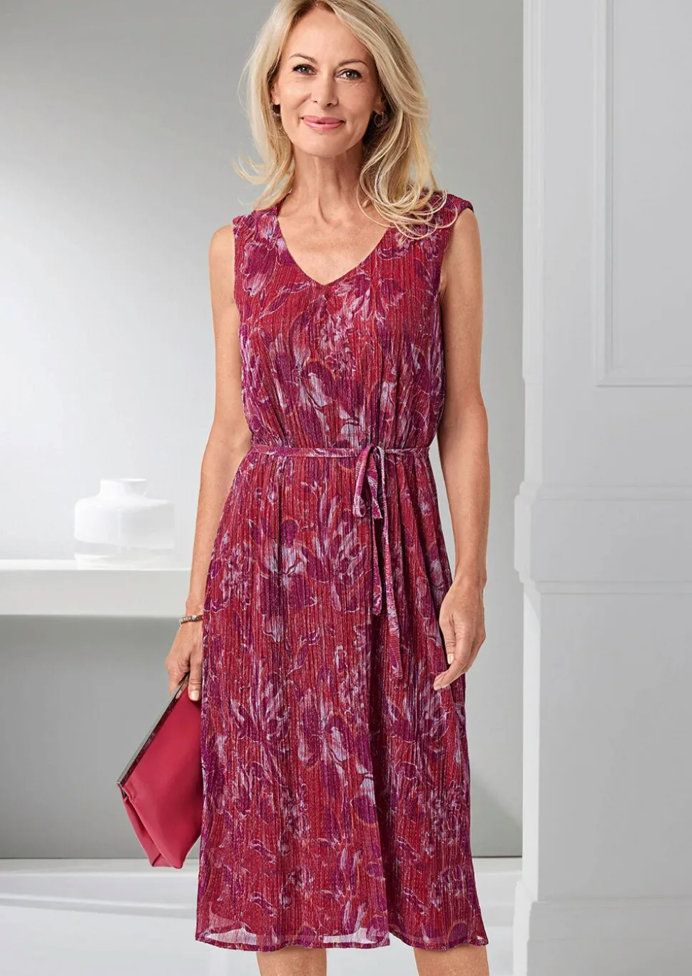 Robe avantageuse avec fils brillants