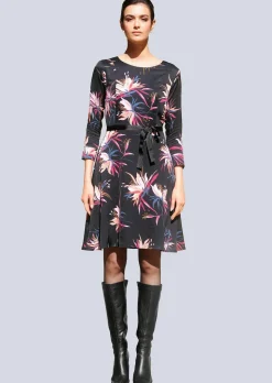 Robe avec ceinture à nouer