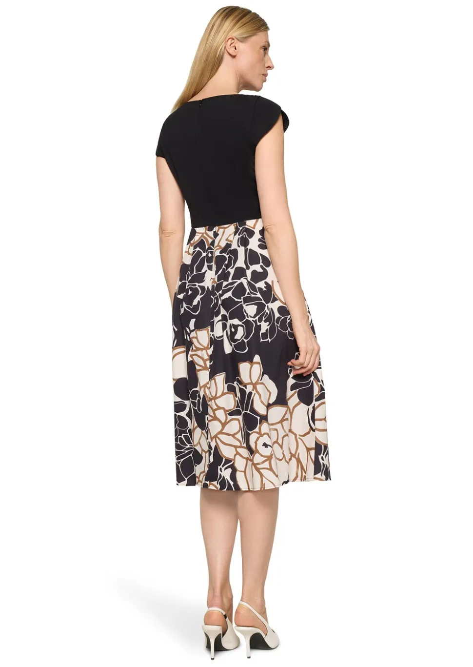 Robe composée d’un haut en jersey et d’une jupe tissée