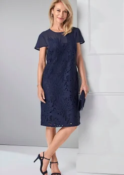 Robe d'été en dentelle