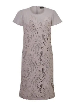 Robe d'été en dentelle