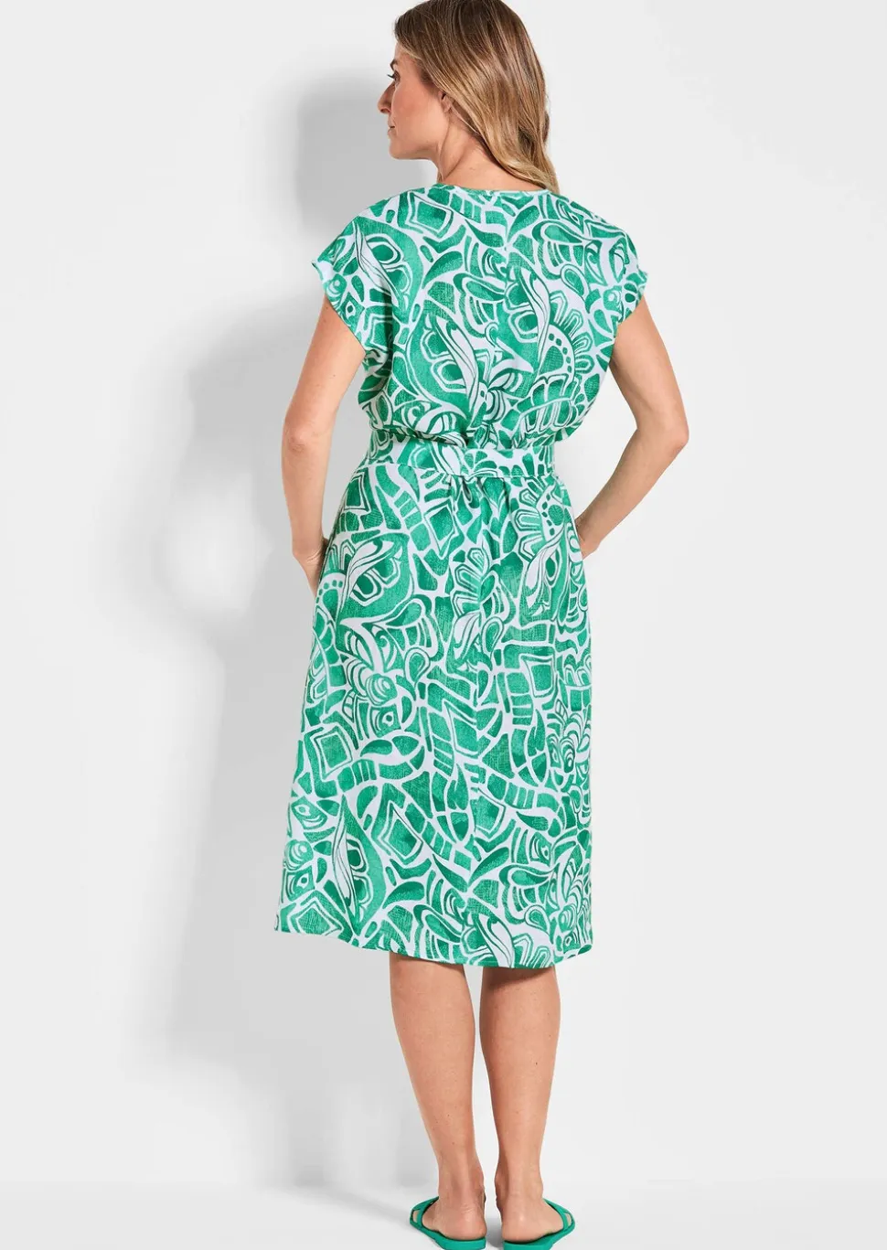Robe en lin avec imprimé intégral et ceinture à nouer