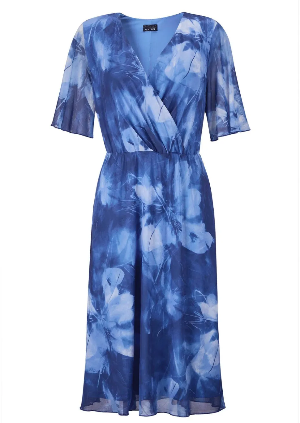 Robe en tissu filet