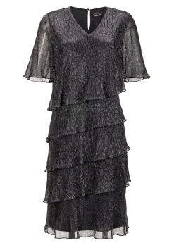 Robe en tissu plissé brillant