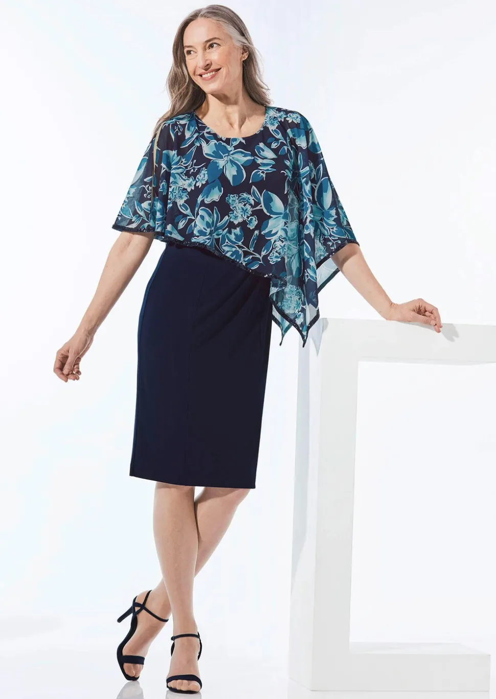 Robe habillée avec drapé en mousseline